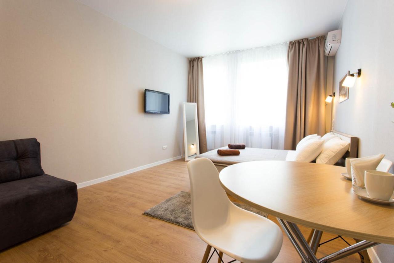 Modern Studio Beside Metro Yaroslava Mudroho, Universytet - Chernyshevska Str 95-7 Харков Екстериор снимка