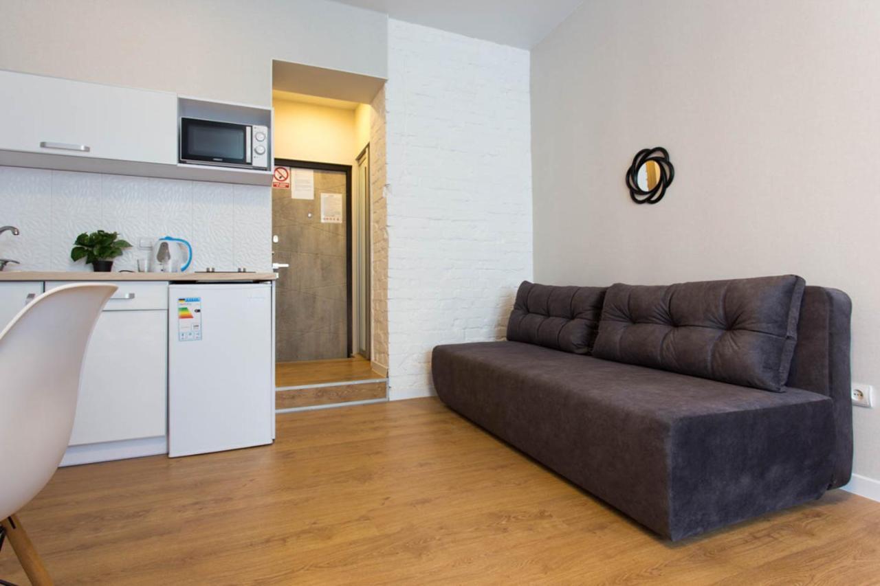 Modern Studio Beside Metro Yaroslava Mudroho, Universytet - Chernyshevska Str 95-7 Харков Екстериор снимка