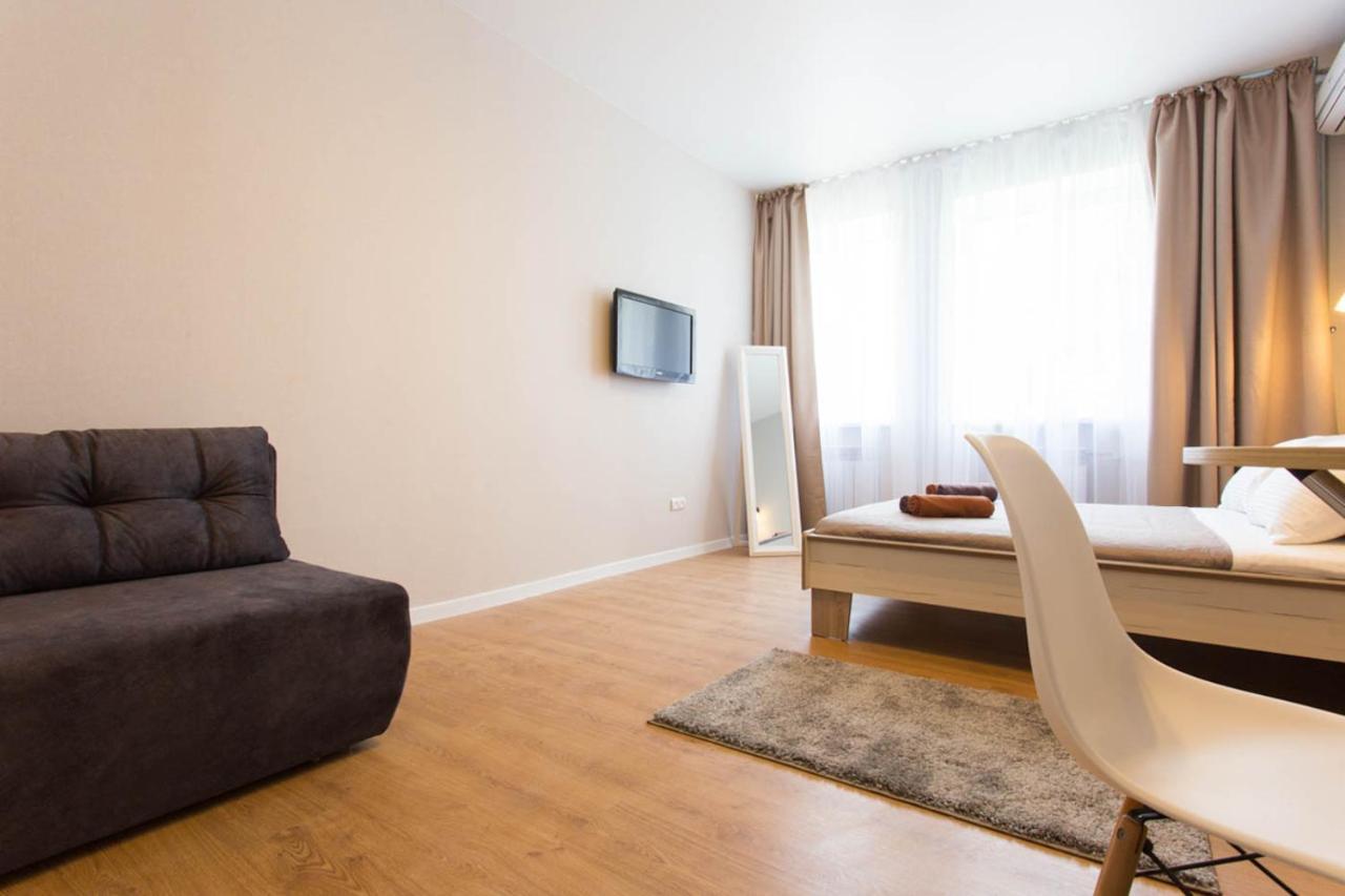 Modern Studio Beside Metro Yaroslava Mudroho, Universytet - Chernyshevska Str 95-7 Харков Екстериор снимка