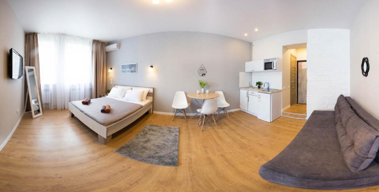 Modern Studio Beside Metro Yaroslava Mudroho, Universytet - Chernyshevska Str 95-7 Харков Екстериор снимка