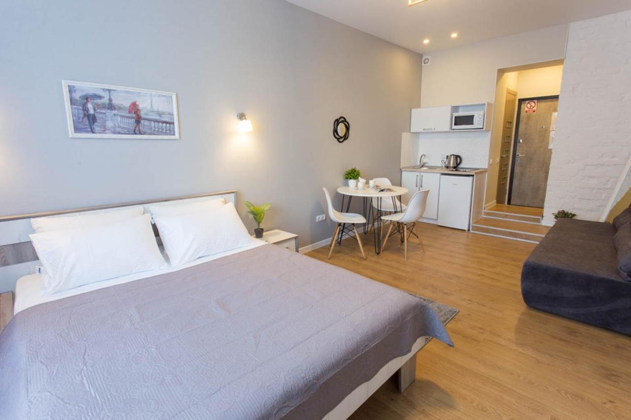 Modern Studio Beside Metro Yaroslava Mudroho, Universytet - Chernyshevska Str 95-7 Харков Екстериор снимка