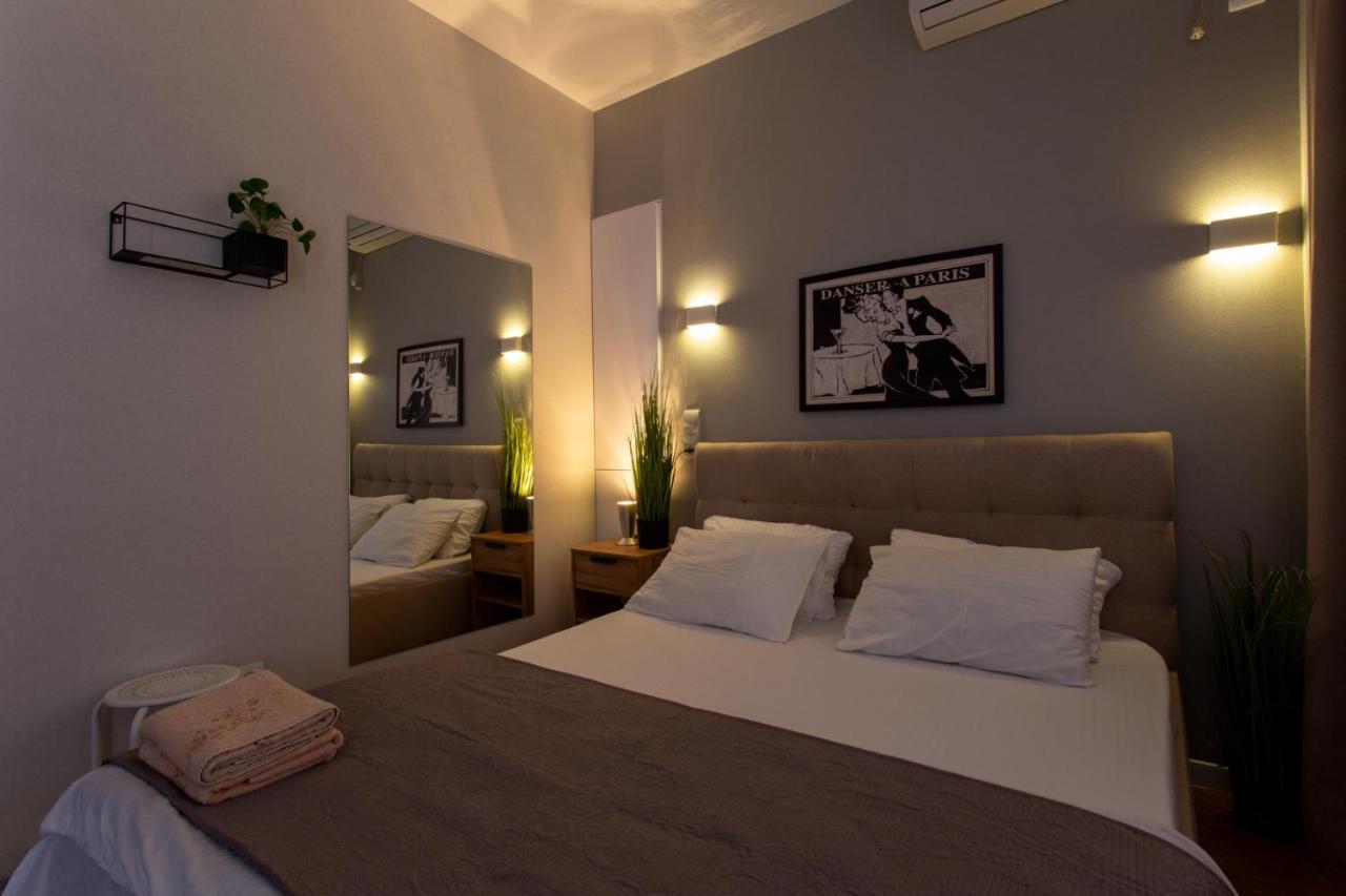 Modern Studio Beside Metro Yaroslava Mudroho, Universytet - Chernyshevska Str 95-7 Харков Екстериор снимка